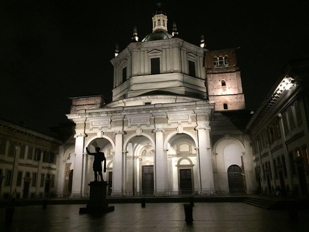 De Amicis Apartment Near Duomo Μιλάνο Εξωτερικό φωτογραφία